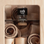 zirb.Locken für Raumlüfter groß 300g handgehobelt – Bild 2