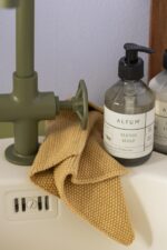 ALTUM Handseife Marsh Herbs 250ml – Bild 4