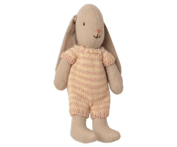 16-1022-00_02-900x750--resize-fill Mikro Bunny Strickanzug beige/rosa 11cm