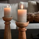 Pillar Candle Rustic flax 7x10cm, Stumpenkerze – Bild 2