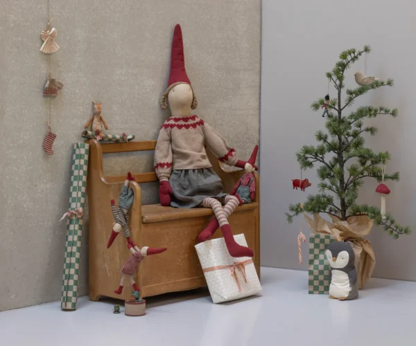 Pixy Weihnachtswichtel Kletterpixy mit Magneten Mädchen Strickkleid 26cm size 1, Adventsdeko – Bild 2