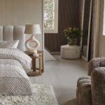 Park Avenue Footstool, Rich Tweed Antique White, Fußhocker mit Fach beige – Bild 3
