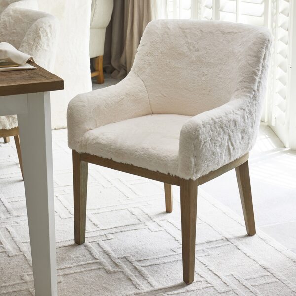 Whistler Dining Armchair, Faux Fur Snow, Esszimmerstuhl – Bild 9